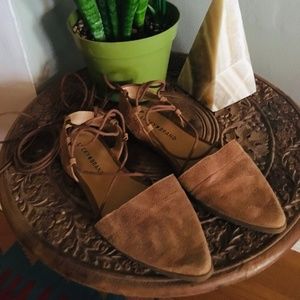 Lucky Brand Leather Flats